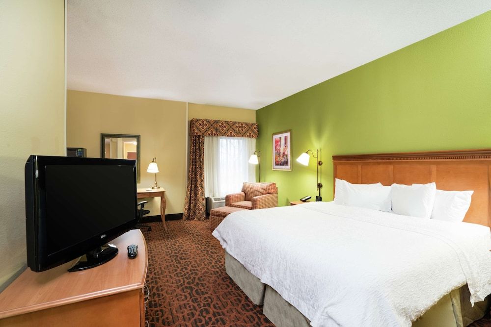 Hampton by Hilton Bardstown