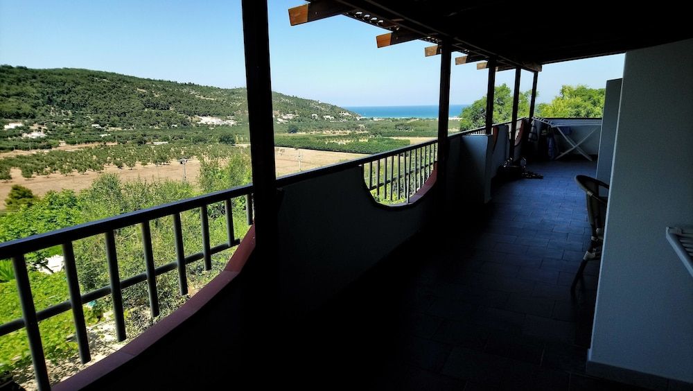 Panoramic Apartment, 1 Bedroom, Kitchenette, Courtyard View
