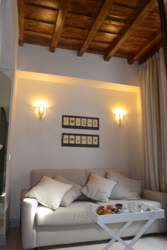 Rome Frattina 27 Superior Room 8