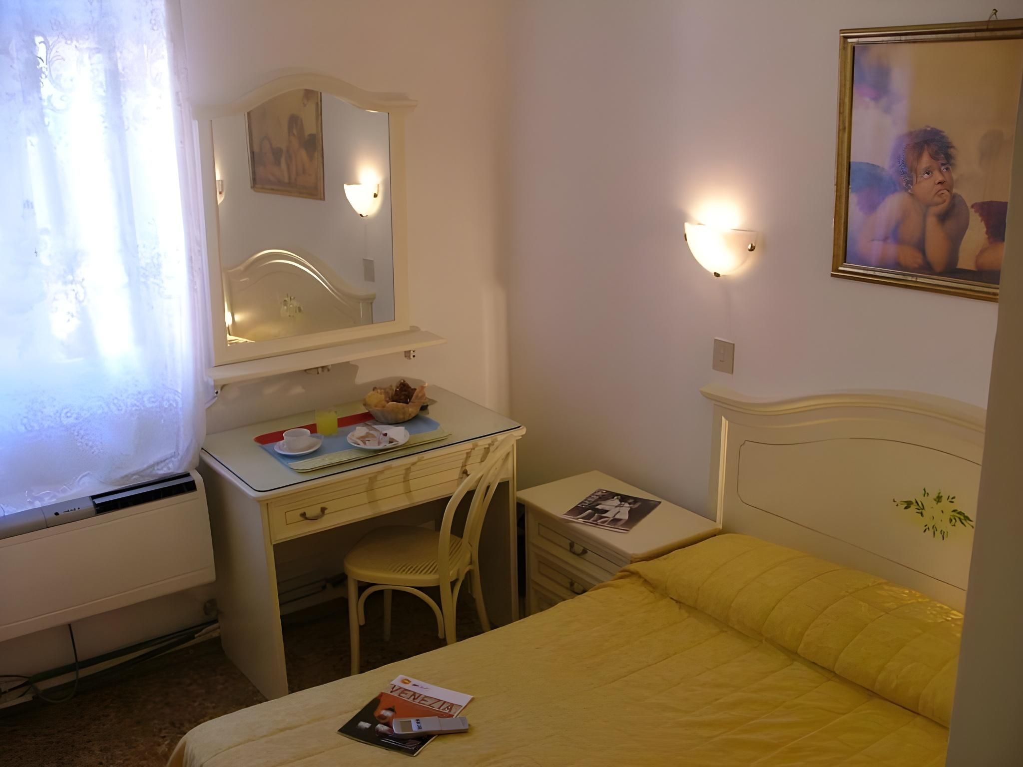 Airone Hotel Single Room 3