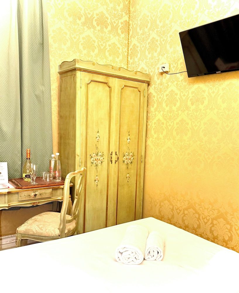 undefined Airone Hotel 5