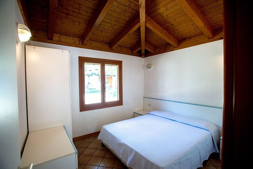 Bungalow (Miramare)