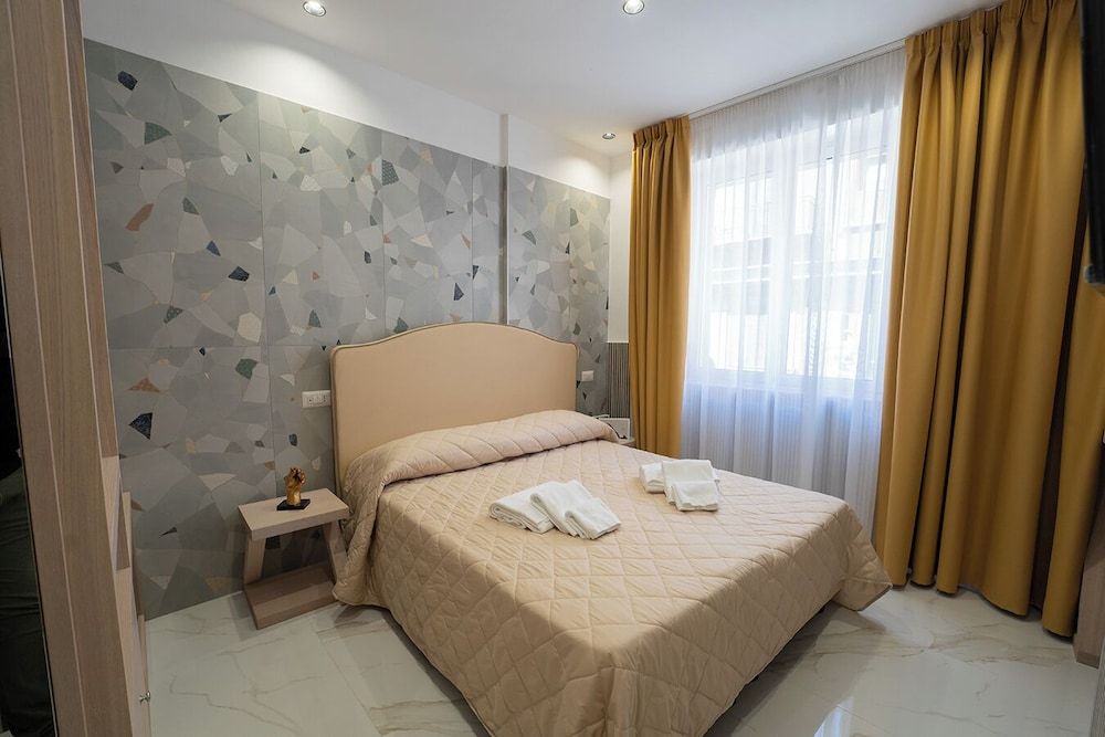 Superior Double Room, Annex Building (via De Gasperi 45)