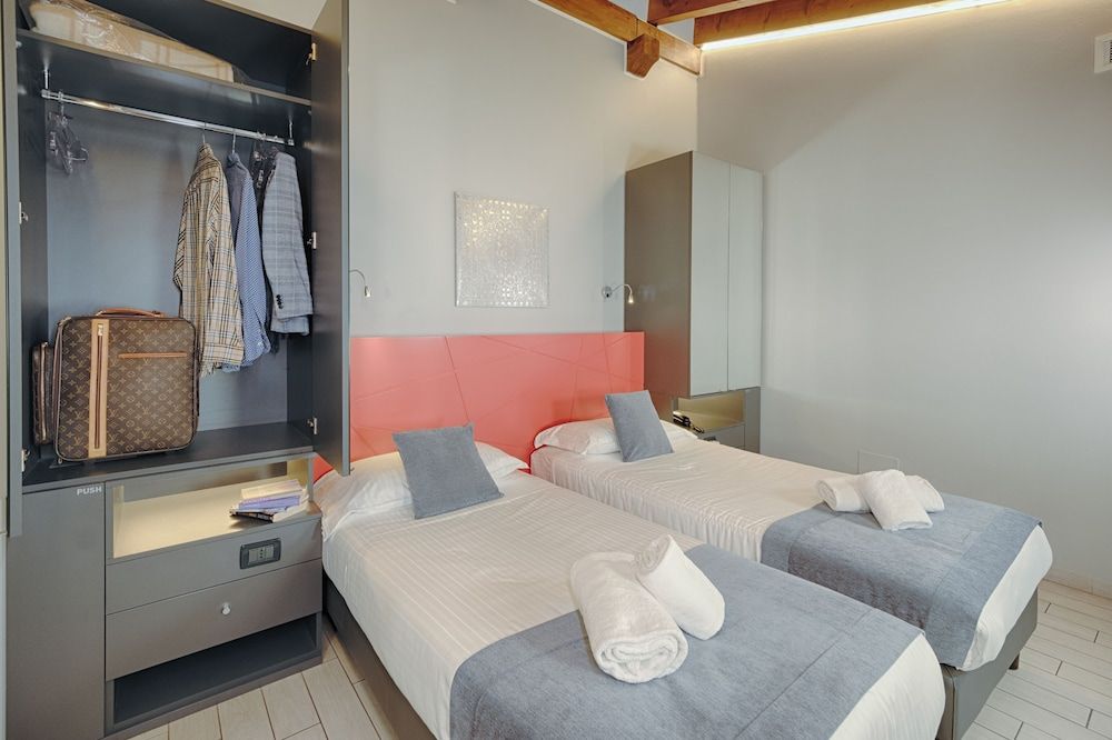 Standard Double Room, 2 Twin Beds, Annex Building