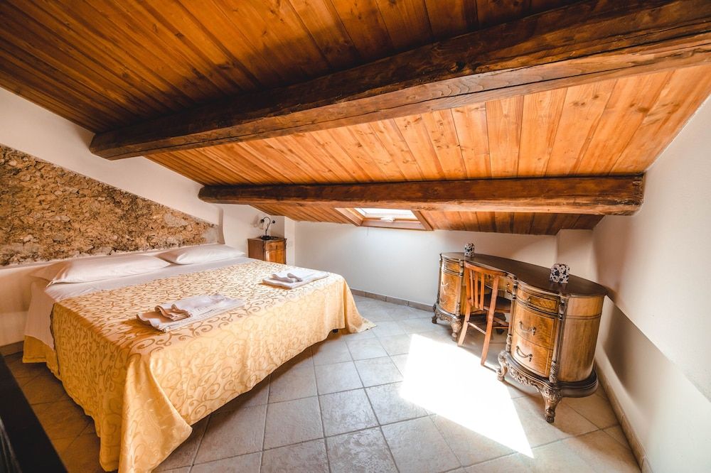 Traditional Apartment, Non Smoking, Garden Area