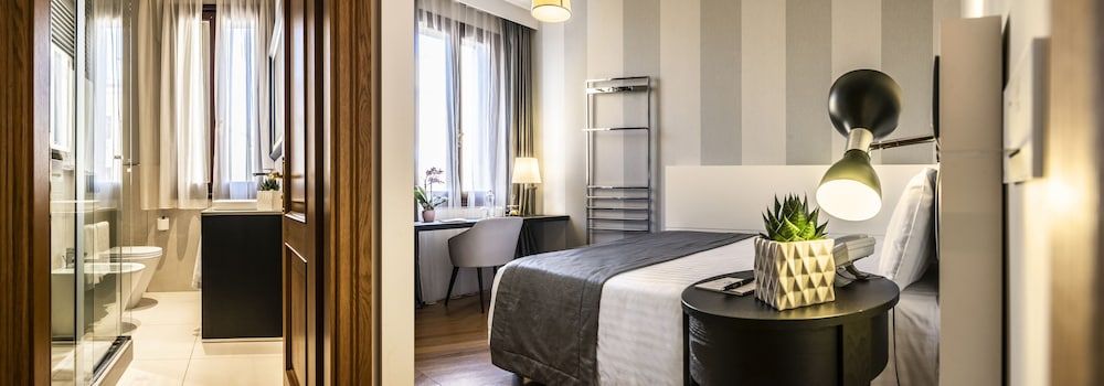 Economy Double Room (Small Bed)