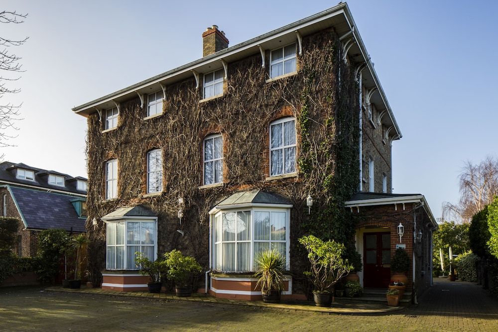 undefined Aberdeen Lodge 6