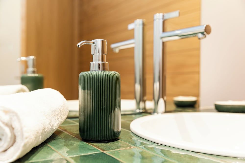 Granpanorama Hotel StephansHof Deluxe Suite, 1 Bedroom, Sauna, Mountain View 7