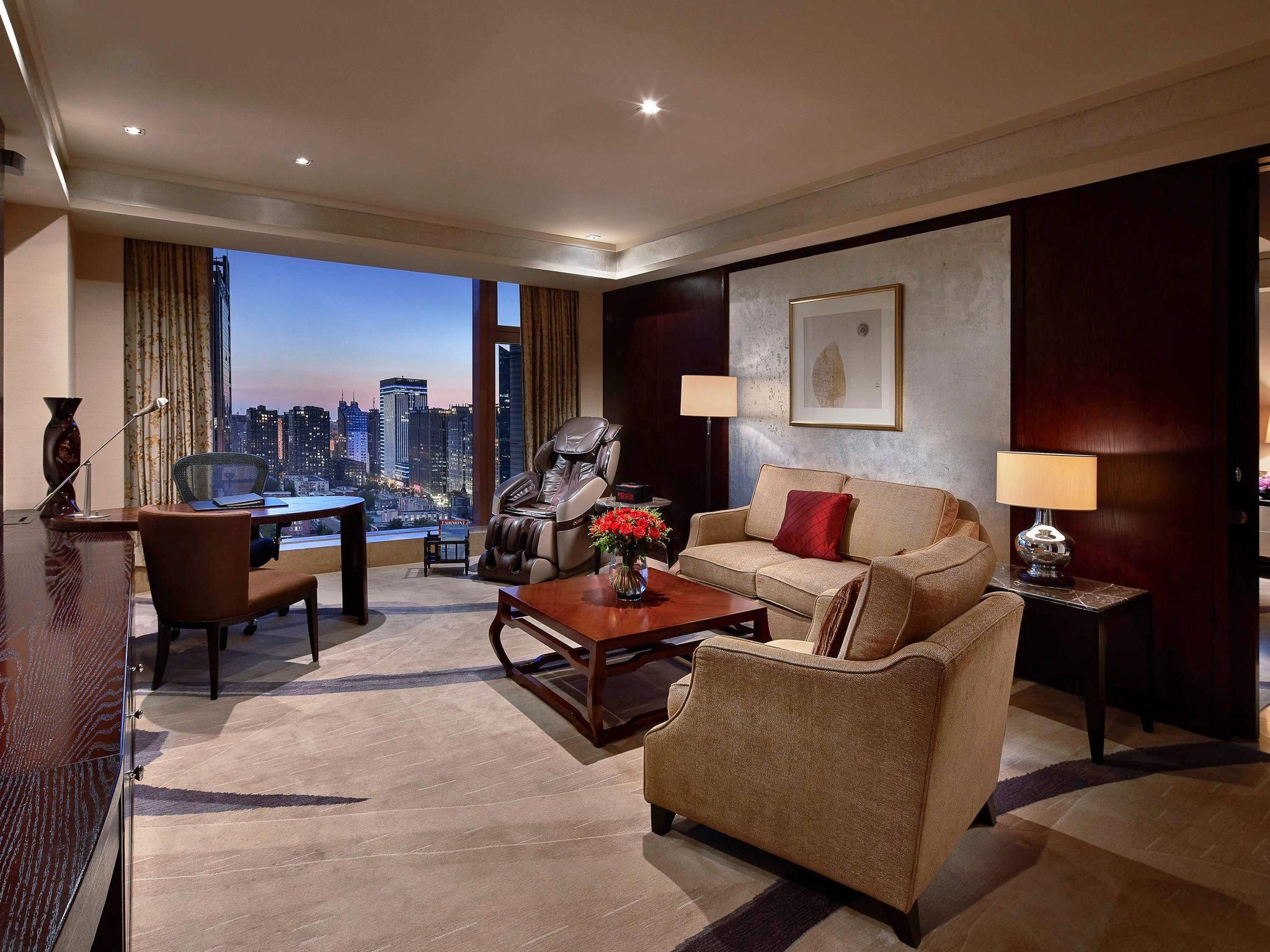 Fairmont Gold Signature King Suite Non-smoking