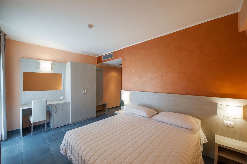 Hotel Testani Colleferro Classic Double or Twin Room 2