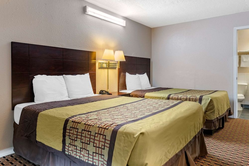 Standard Room, 2 Double Beds, Non Smoking