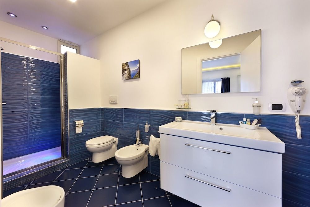 undefined B&B Sorrento Central 5