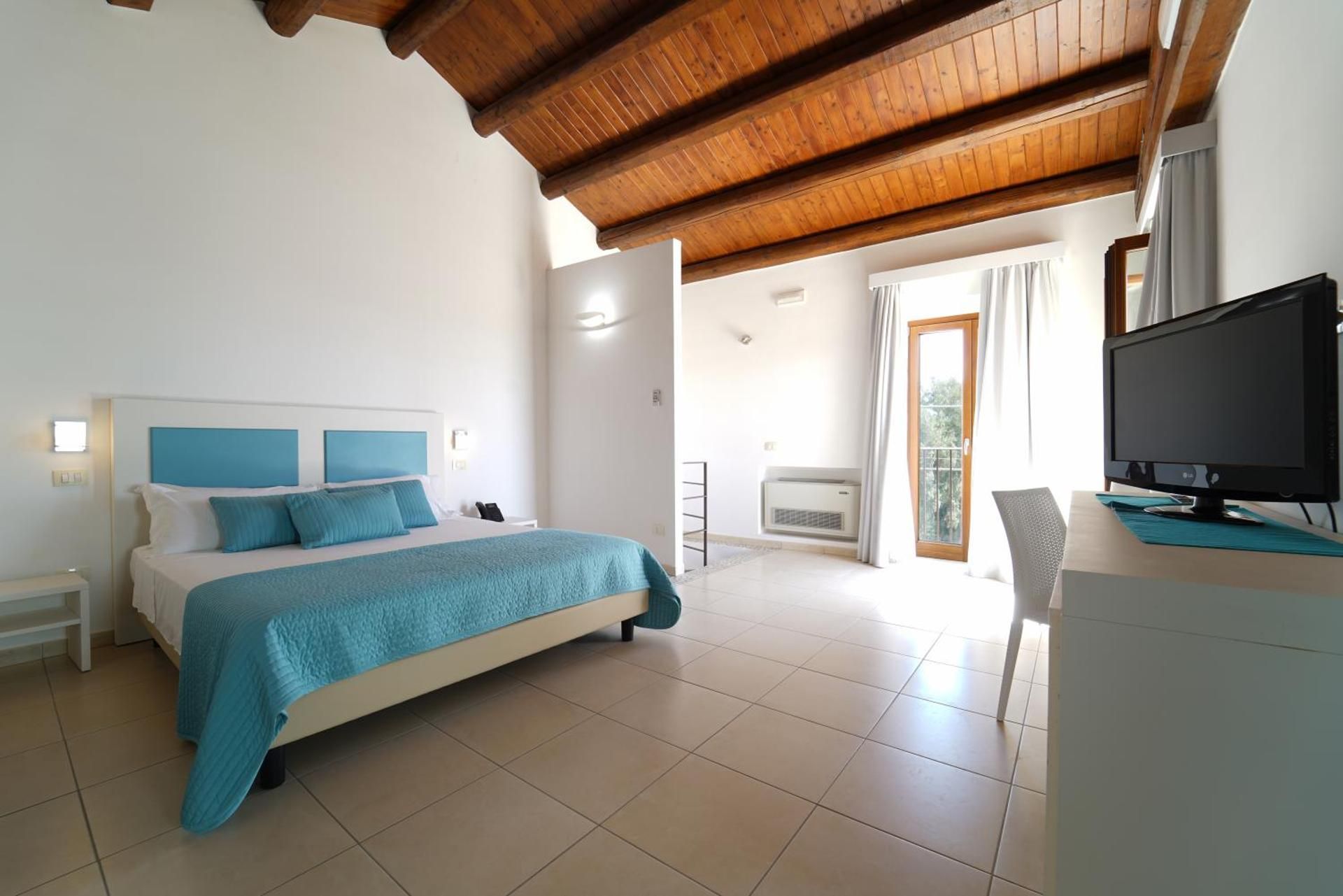 Junior Suite with Terrace