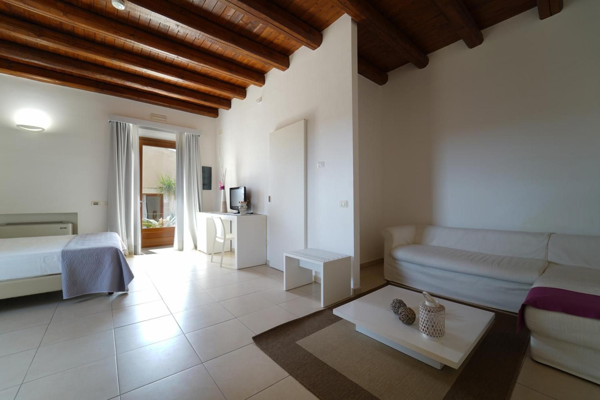 Junior Suite with Terrace
