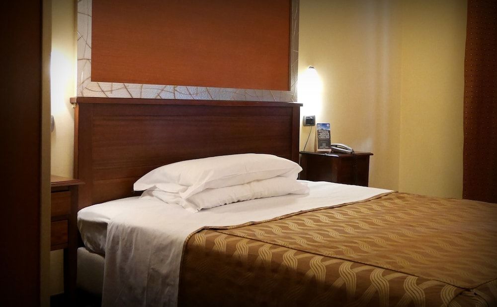 Hotel La Pace Comfort Single Room, City View 2