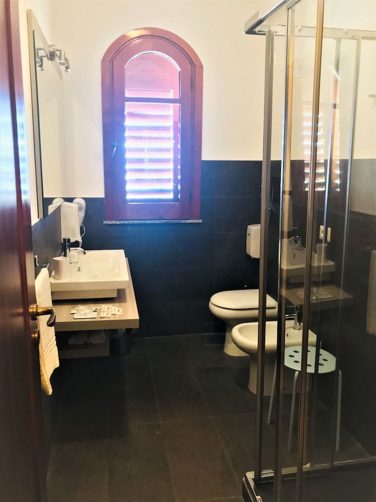 apart hotel Kalaskiso' Family Studio, 1 Queen Bed with Sofa bed, Kitchenette, Sea View 10