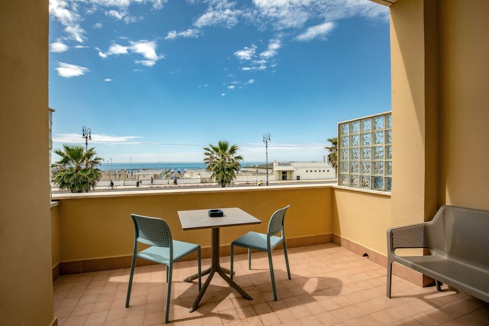 Hotel La Scaletta Double or Twin Room, Sea View 10