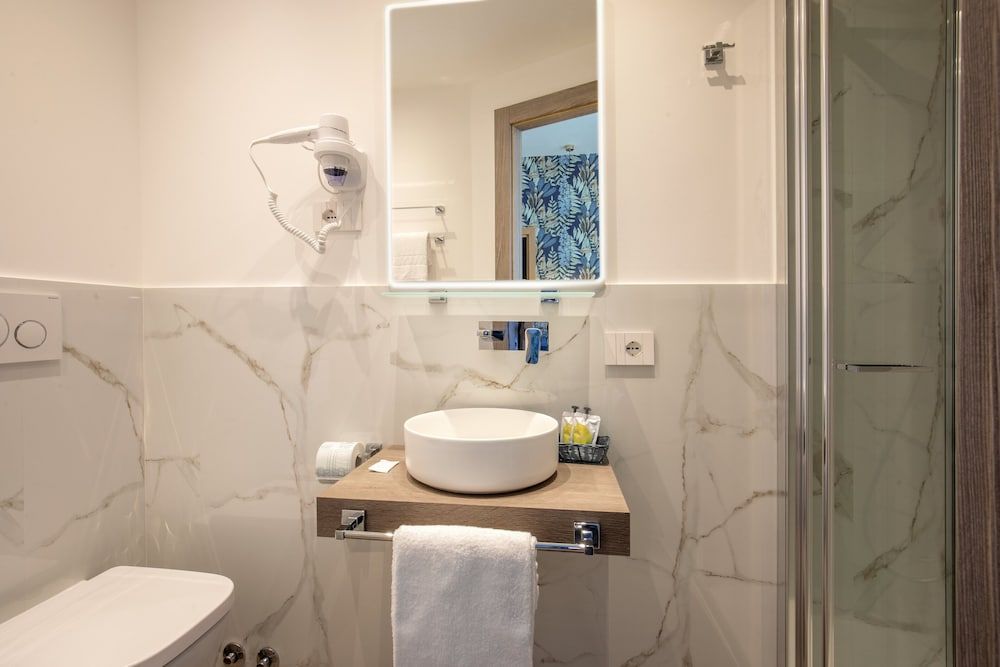 Hotel La Scaletta Double or Twin Room, Sea View 19