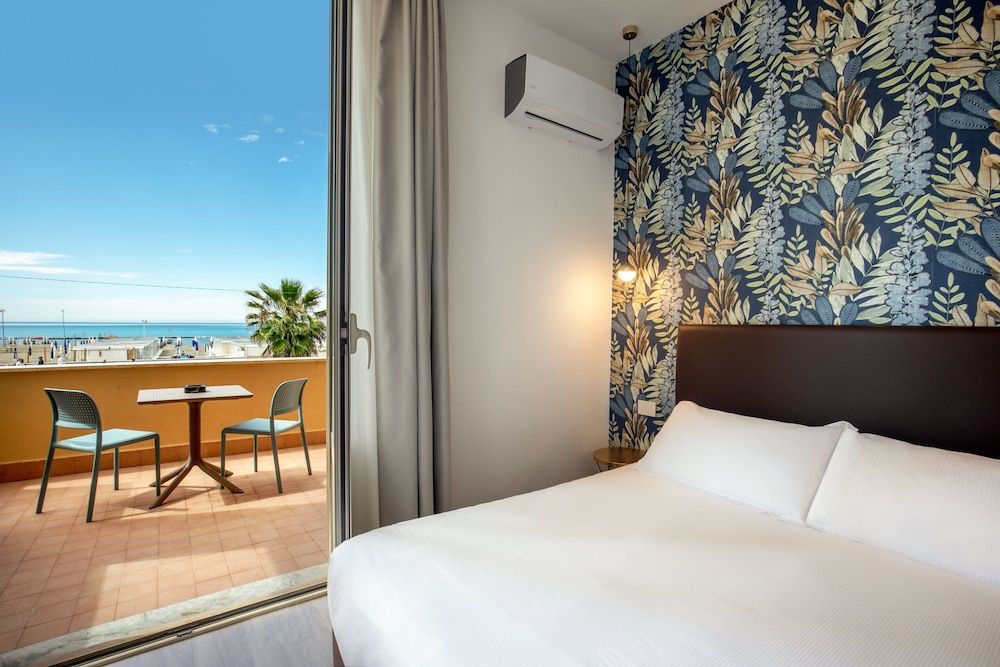 Hotel La Scaletta Double or Twin Room, Sea View 2