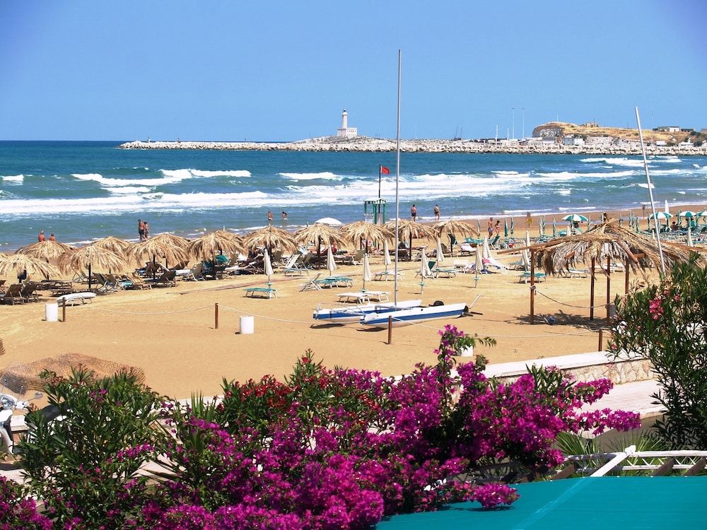 Vela Velo Club Superior Triple Room 3