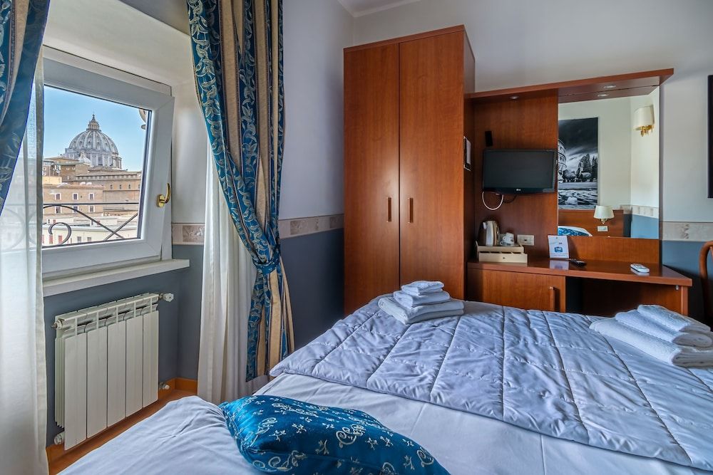 undefined B&B A Picture of Rome 3