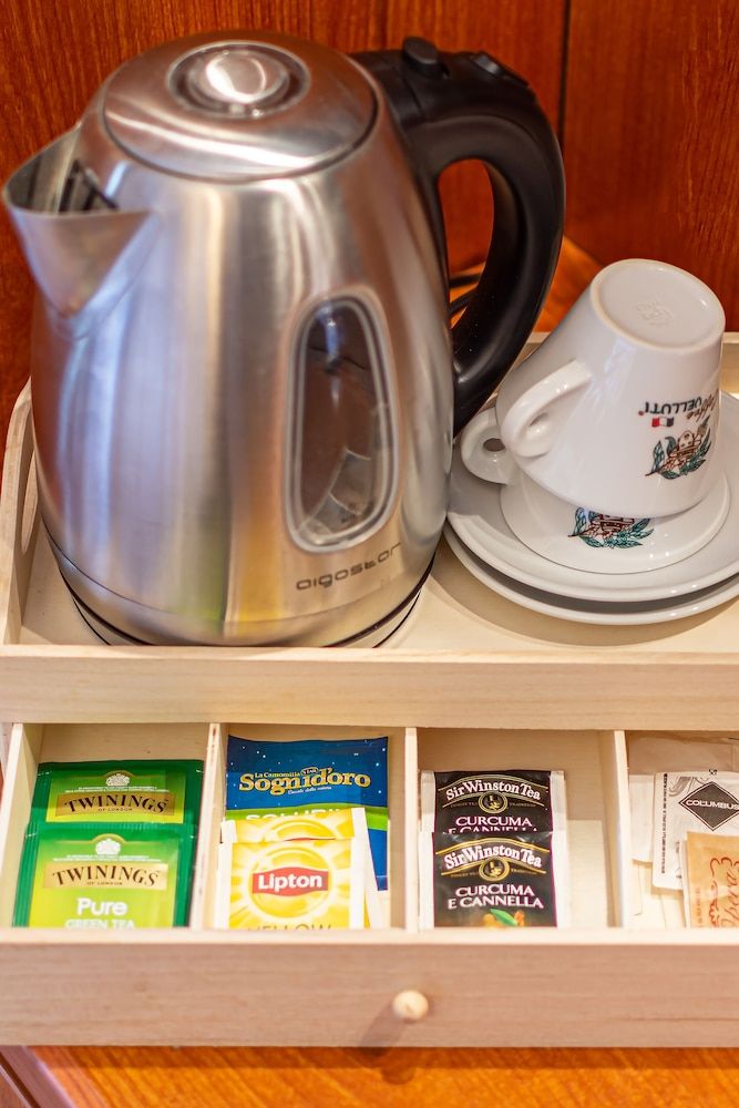 B&B A Picture of Rome Deluxe Suite, 2 Bedrooms, 2 Bathrooms, City View 13