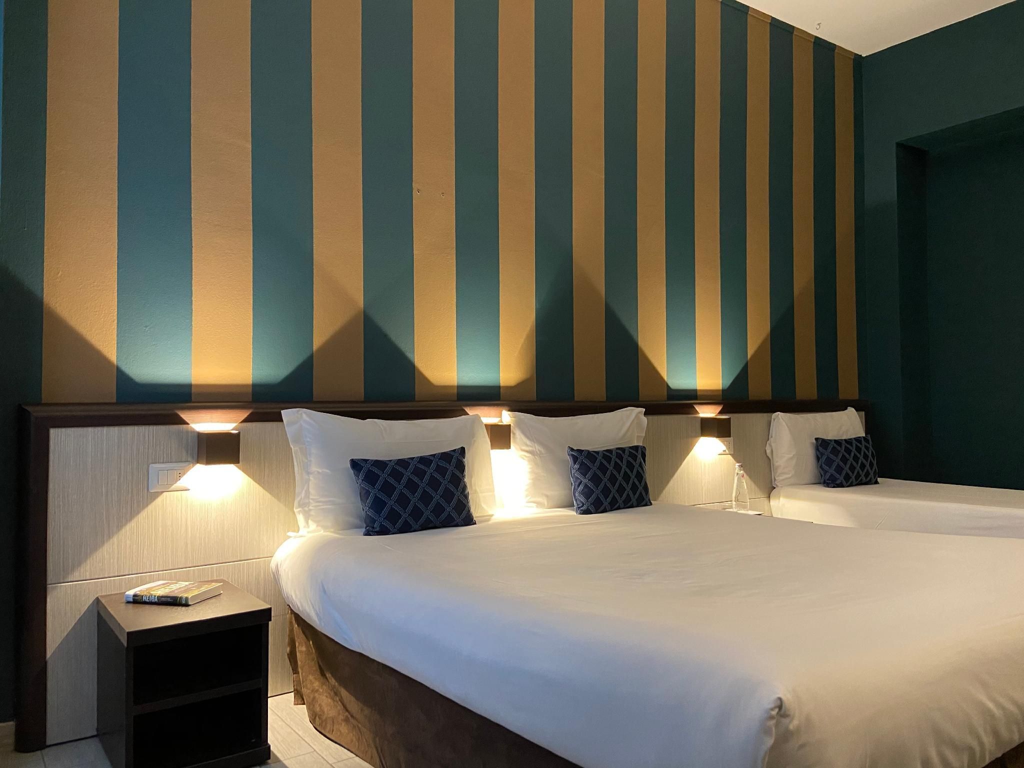 undefined AV Hotel Milano 5