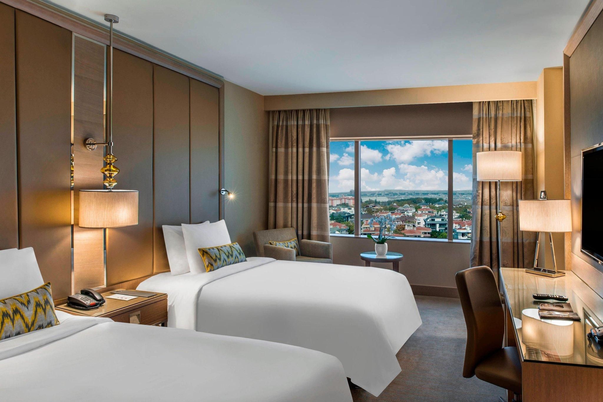 Club Sea 2 Twin Beds, Guest room, 2 Twin, City view