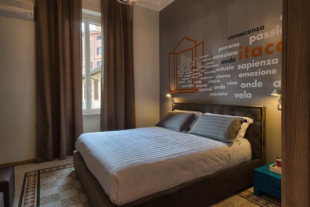 The Pope's Window Double Room 3