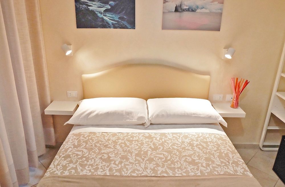 Re Monti Guesthouse Basic Double Room 3