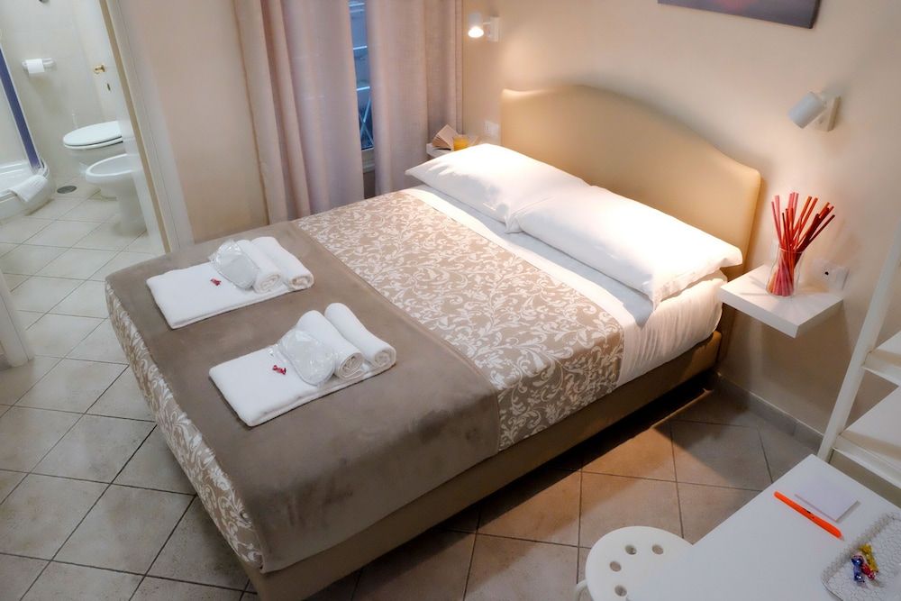 Re Monti Guesthouse Basic Double Room