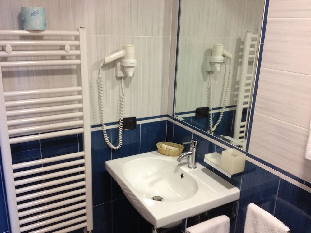 Hotel Ristorante Vecchia Riva Single Room 4