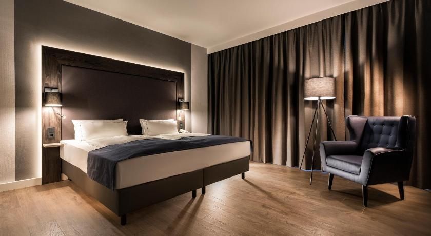 undefined Holiday Inn Berlin City West by IHG 4