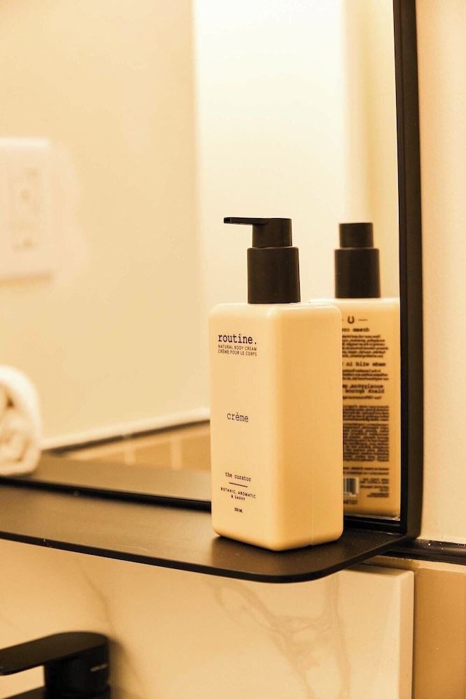 Union Hotel Single Room (Chic Solo Double) 12