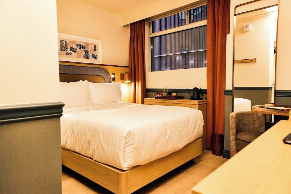 Union Hotel Single Room (Chic Solo Double) 2