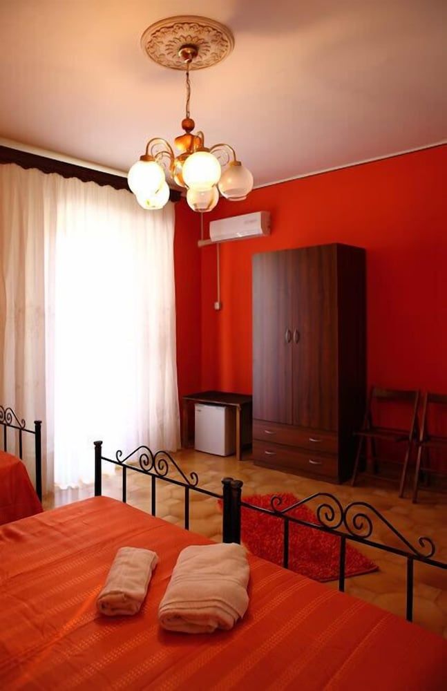 B&B Il Cavaliere Triple Room 7