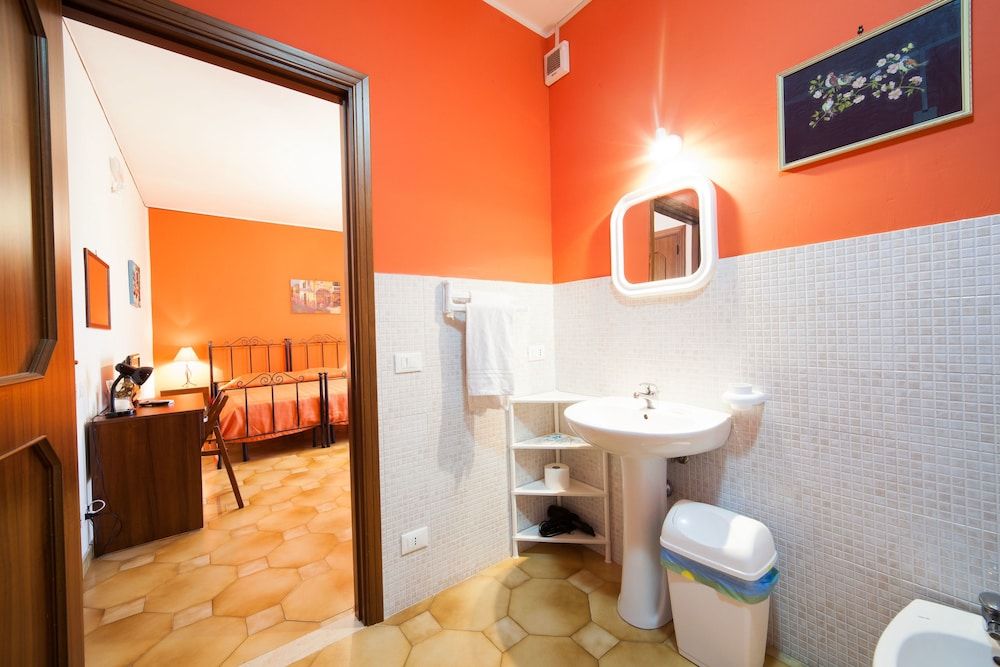 B&B Il Cavaliere Triple Room 8