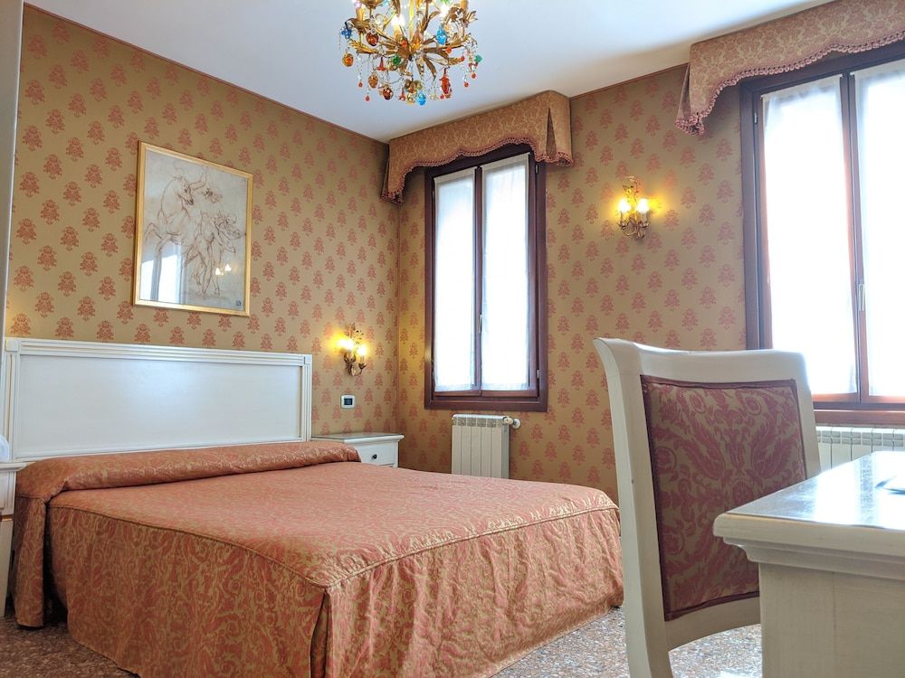 Locanda Ca' San Vio Double or Twin Room 4