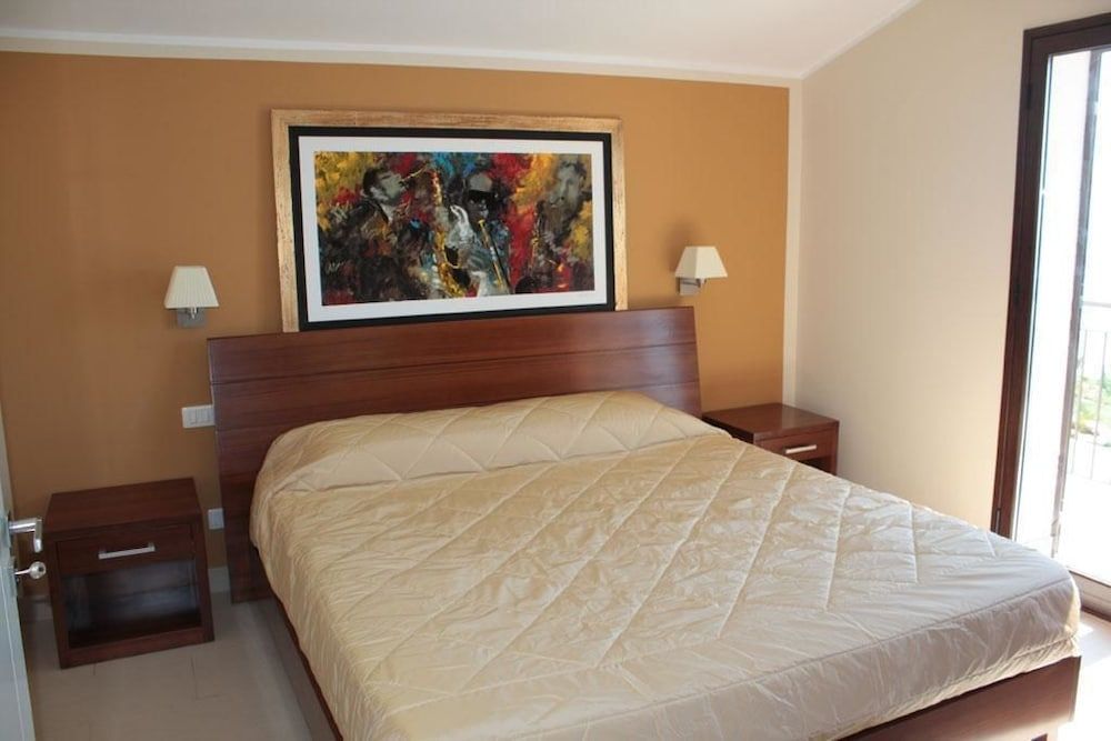 Case Vacanze Bellavista Basic Double or Twin Room 3