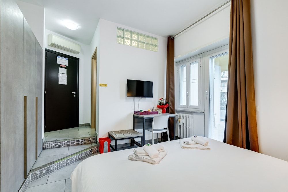 B&B Casa Der Poeta Deluxe Double Room, Private Bathroom 9