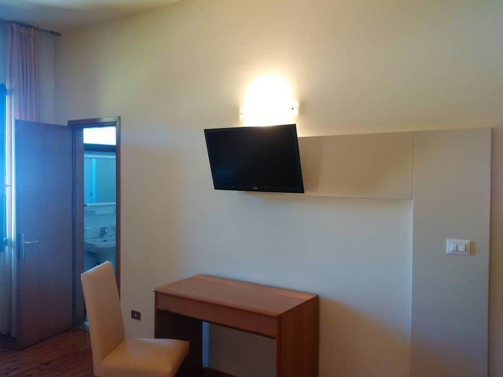 Al Cavallino Double or Twin Room 10