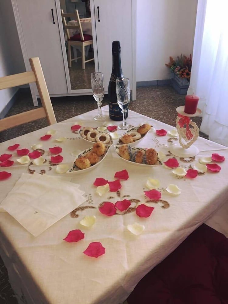 Central House Double Room 5