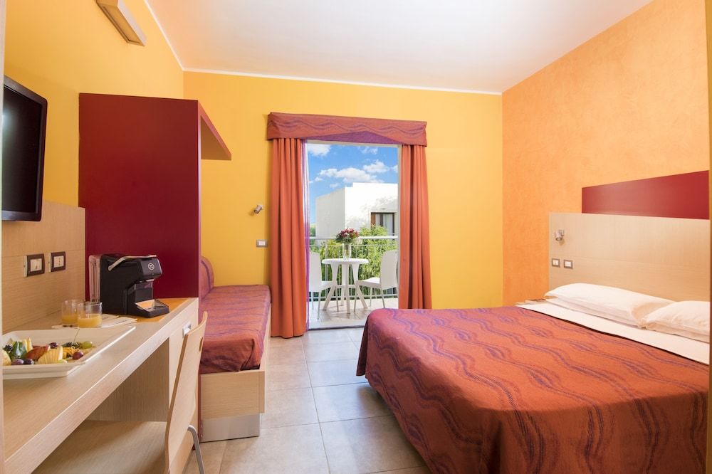 Superior Quadruple Room, Balcony