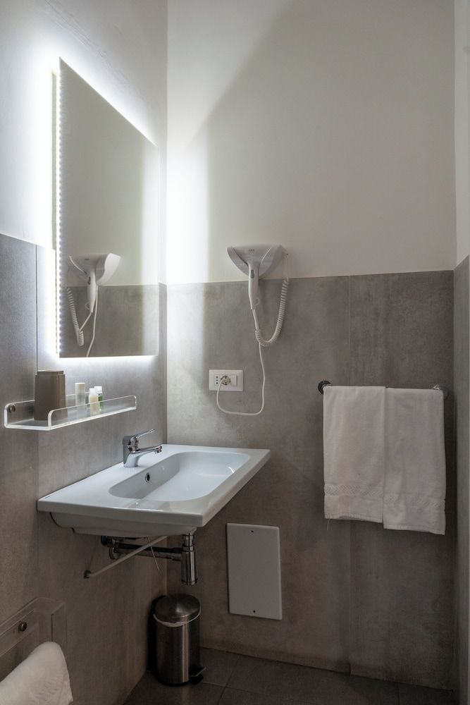 Hotel San Michele Standard Double Room 6