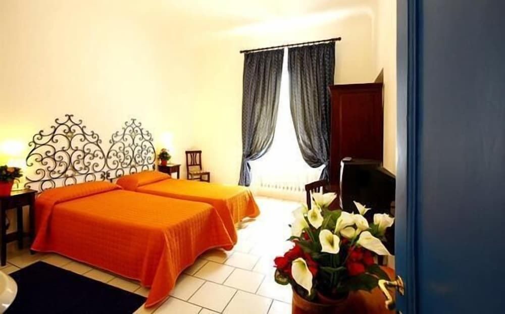 undefined Hotel San Giorgio & Olimpic Florence 7