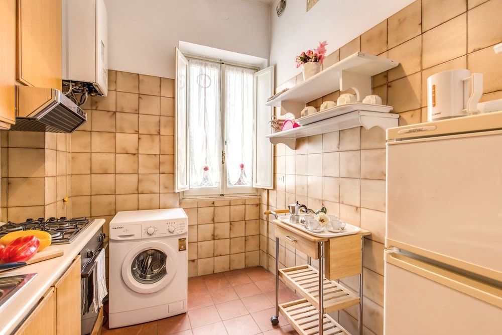 Finally in Rome Apartment, 3 Bedrooms 13