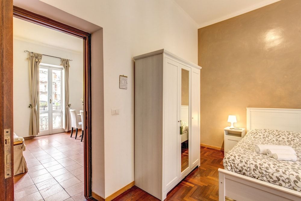 Finally in Rome Apartment, 3 Bedrooms 23