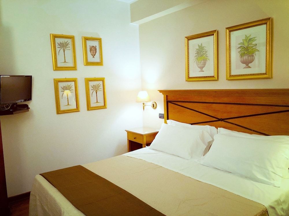 Hotel Florio Operà Palermo Central Double Room 6