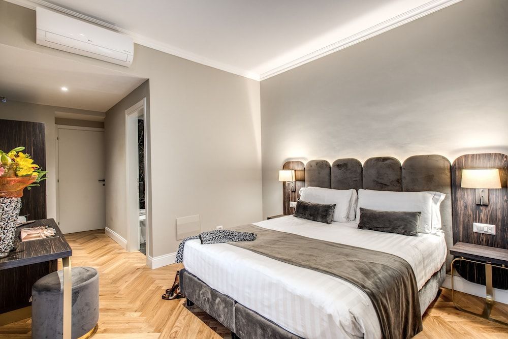 undefined Hotel 87 Eighty seven 2