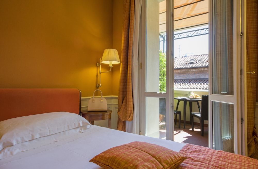 undefined Hotel Corona d'Oro 2